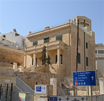 Historical Villa Fieres restoration progressing well Historical Villa Fieres restoration progressing well